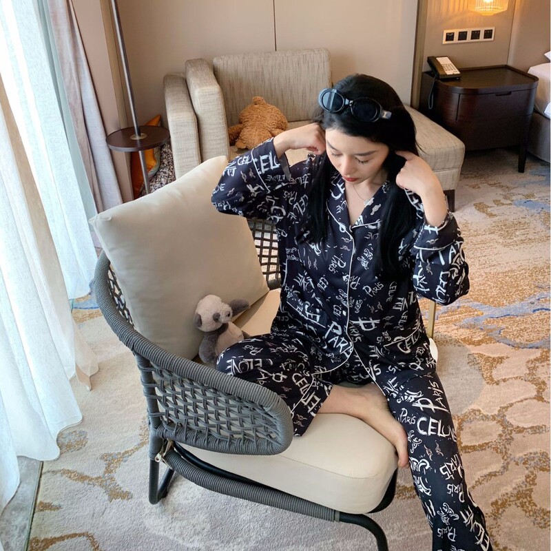 Ys212【Baroque Style】25 New Spring and Autumn Black and White Letter Design High-End Luxury Homewear with Free Shipping Ys212【Baroque Style】25 New Spring and Autumn Black and White Letter Design High-End Luxury Homewear with Free Shipping