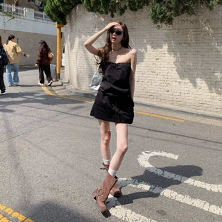 美式辣妹风收腰抽绳抹胸连衣裙女夏季百搭显瘦气质黑色小众小黑裙