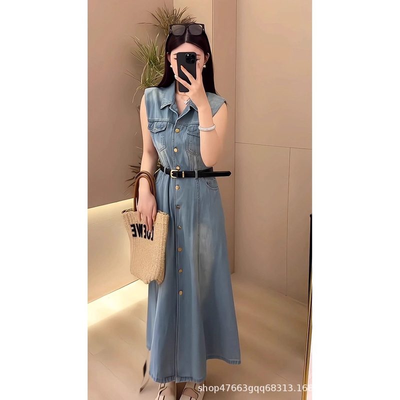 2025 Summer New Retro Designer Single-Breasted Waist-Cinching Denim Dress for Women, Elegant and Versatile Casual Dress 2025 Summer New Retro Designer Single-Breasted Waist-Cinching Denim Dress for Women, Elegant and Versatile Casual Dress