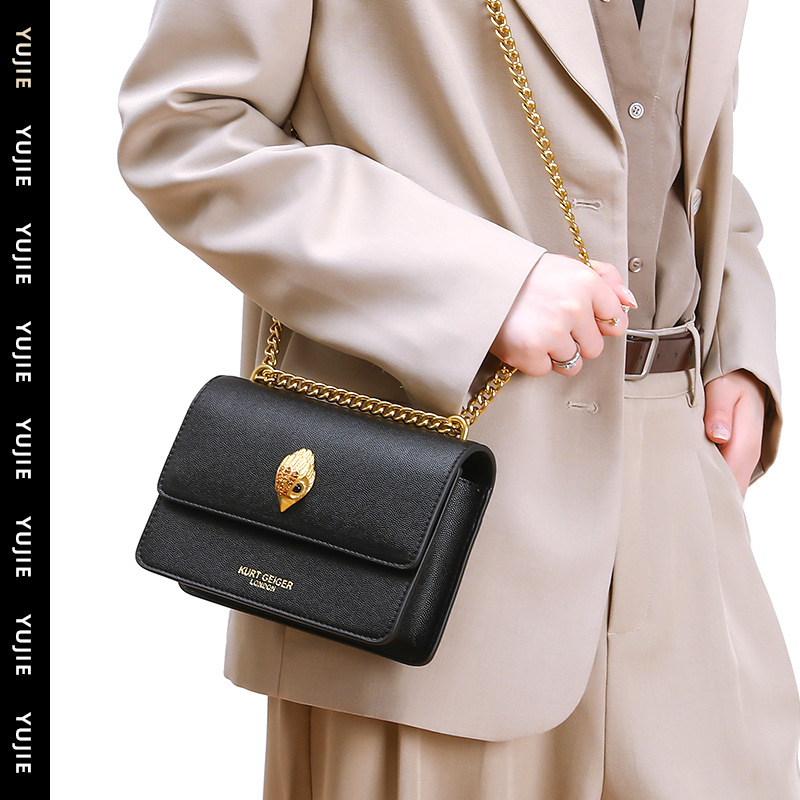 Cross-Border Luxury Snakeskin Bright Color Women's Handbag With Eagle Head Hardware Decoration Shoulder Bag - Thumbnail 2