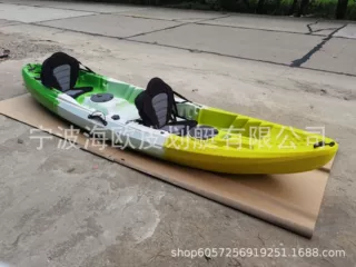 加工定制2+1皮划艇，三人船，亲子船，水上休闲娱乐用品