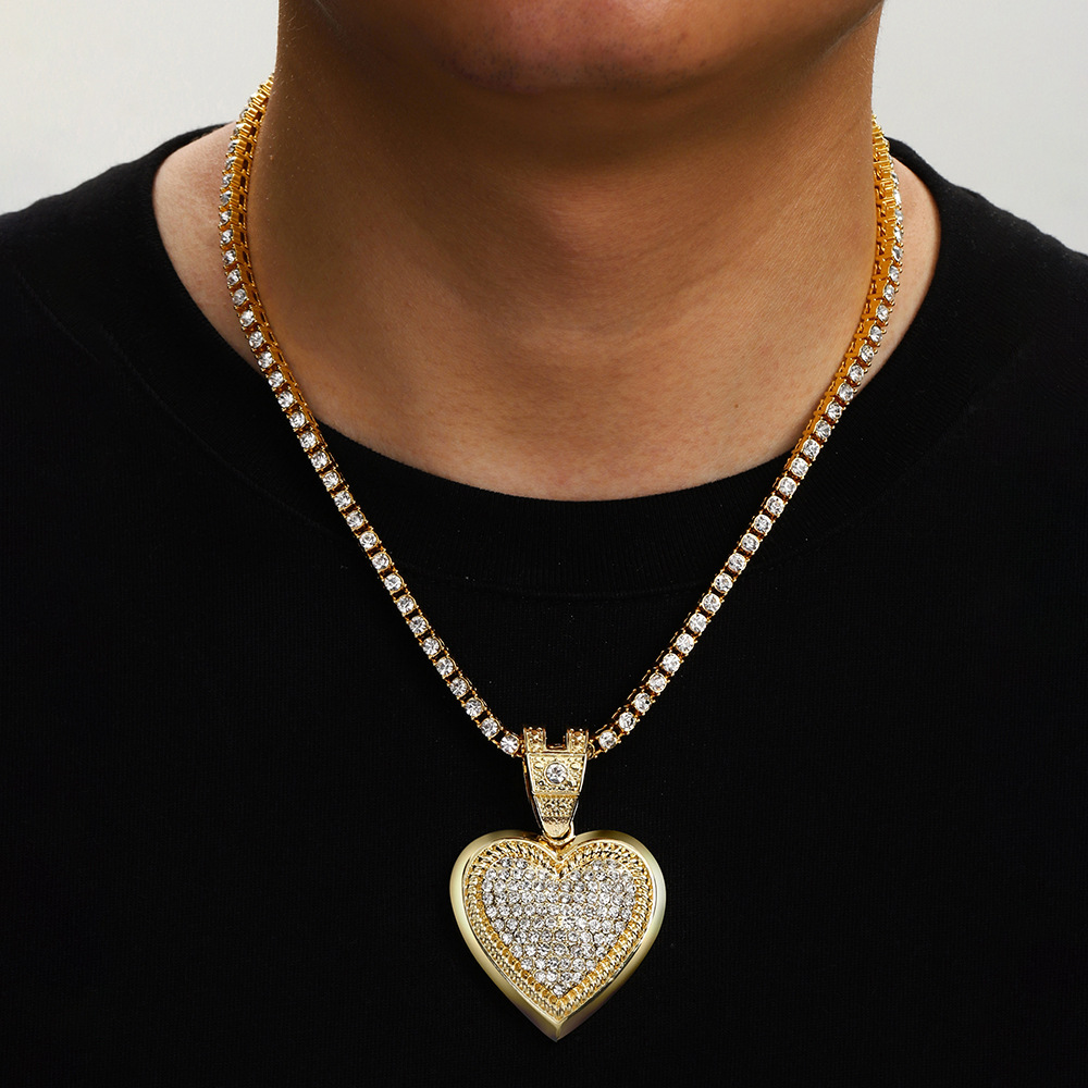 Nuevos productos transfronterizos ins viento amor colgante hip-hop frío viento diamantes hip-hop hombre collar accesorios joyas al por mayor