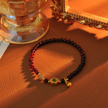 2025新年款新中式石榴石手串小众设计高级感手串简约精致一件代发