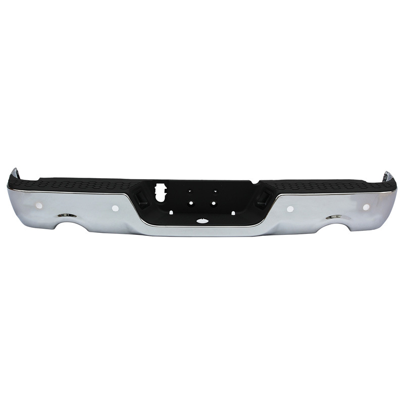Adecuado para el parachoques trasero de Dodge Ram1500 09-18, versión electrochapada con orificio para radar y orificio para escape.