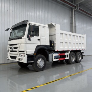 375�R��������ж��܇ ������ʯ��������SINOTRUK���݆Һ������܇