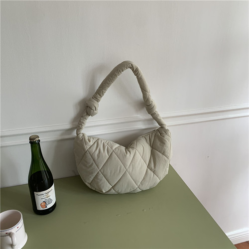 Bag large capacity Korean style single shoulder diagonal dumpling bag embroidered grid nylon moon bag retro fashionable girl's bag