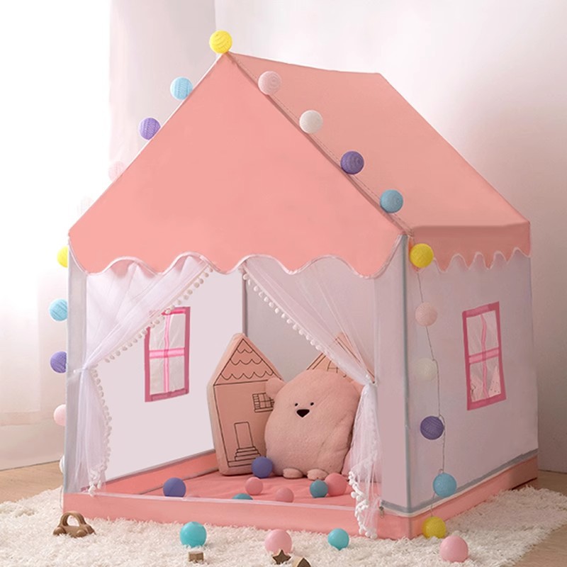 Casa de juguetes para niños en el interior de la tienda de campaña pequeña niña princesa castillo niña bebé casa pequeña casa de juegos