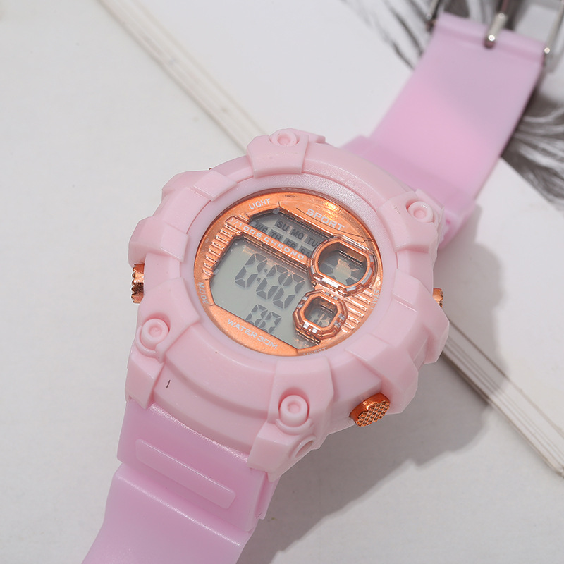 欧美运动儿童电子表 电镀多功能夜光户外登山表 男女学生休闲腕表详情图7