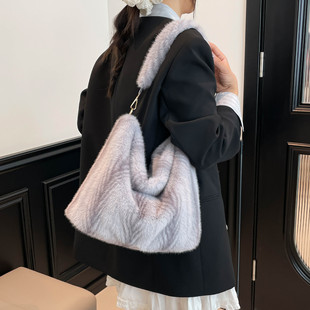 �ﶬ����ë�q����Ů���������ذ�2025��ëëˮͰ������ͨ�چμ��