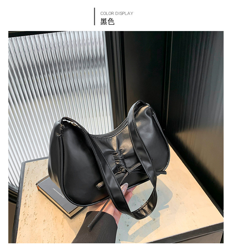 This is a trendy and fashionable single-shoulder crossbody bag with a simple bow design for women's 2024 autumn and winter collection undefined