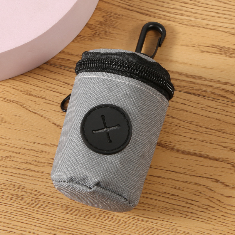 Pick-up pet bag, convenient leather for outing, disposable pick-up bag, cat and dog poop bag, cleaning feces dog poop bag 3