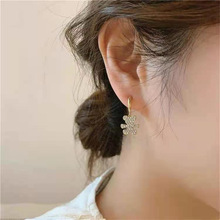 韩版2012新款S925银针可爱小熊耳钉简约创意个性耳环时尚耳饰女