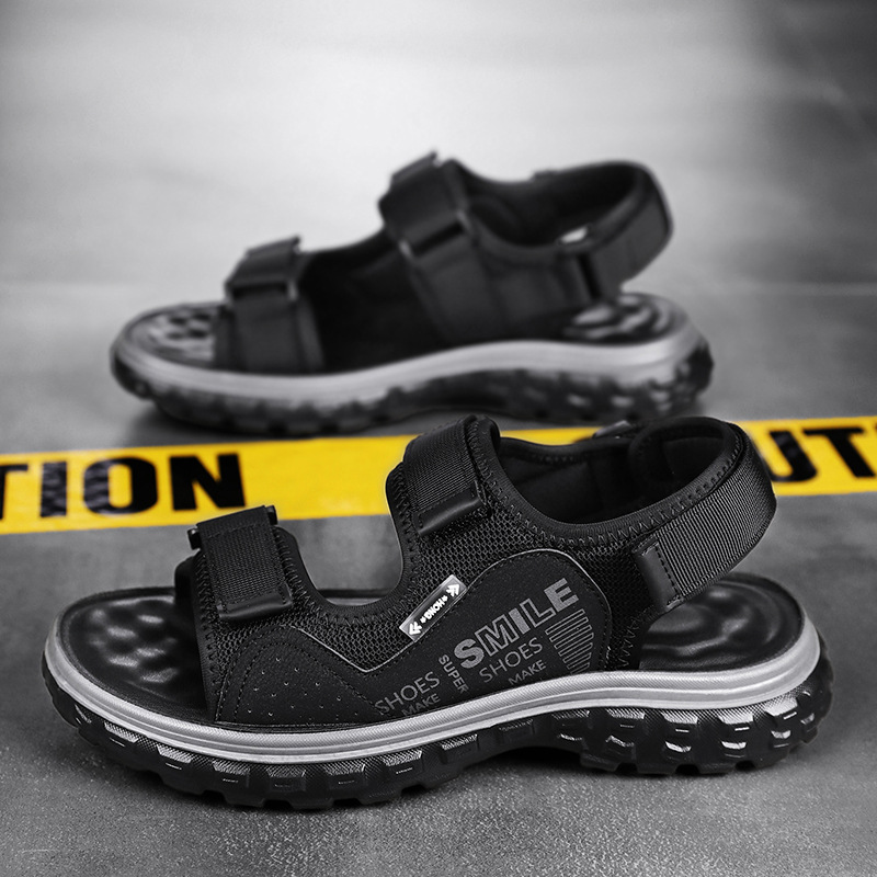 Sandalias para hombres de verano nuevas zapatillas deportivas de playa para conducir ocio nadando