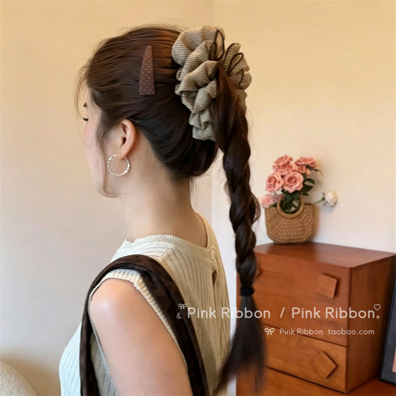 New Korean polka dot gauze cloud banana clip, vintage high ponytail vertical clip, adds volume to the back of the head, versatile hair accessory New Korean polka dot gauze cloud banana clip, vintage high ponytail vertical clip, adds volume to the back of the head, versatile hair accessory