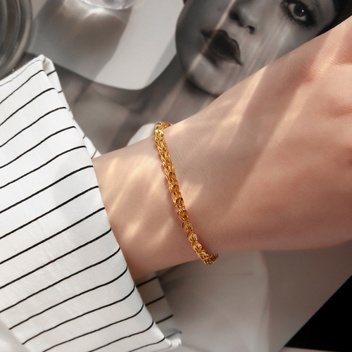 Japanese and Korean fashion lucky phoenix tail bracelet for women light luxury niche new style female 18k gold internet celebrity exquisite cold style bracelet