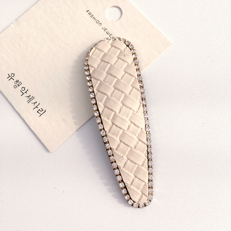 Korean Woven Pattern Diamond-studded Square Hair Clip display picture 8
