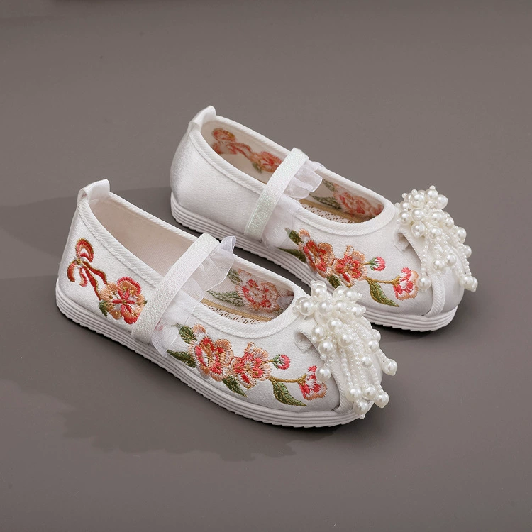 Весна и осень Новые туфли для девочек Hanfu Детская обувь с вышивкой Тканевая обувь в китайском стиле Танцевальная обувь с мягким дном Часы для выступлений Танцевальная обувь