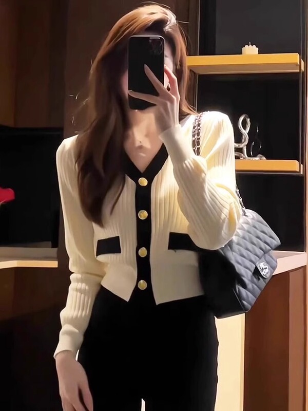 韩范小香风短款V领撞色长袖针织开衫女秋季高级感小个子上衣外套|undefined
