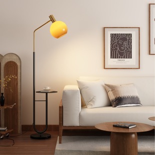 New Chinese and ancient style living room floor lamp American retro sofa side vertical floor lamp tea table integrated design bedside