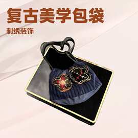 复古手工刺绣棉布袋文艺拼接日系森女风斜挎包个性艺术感手作包