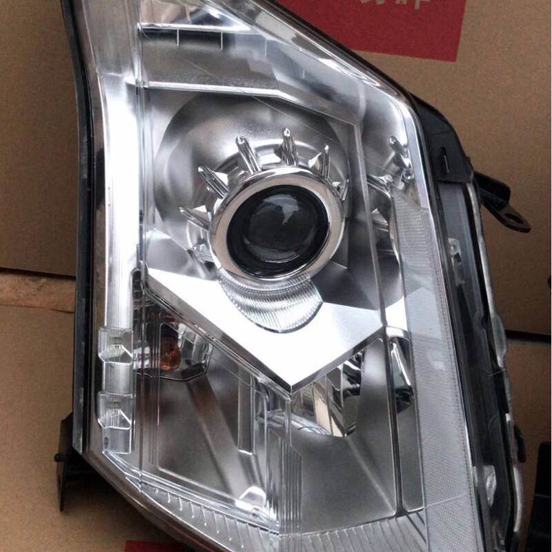 Suitable for Cadillac Srx Headlights, Original Srx Low-End and High-End Headlights, Disassembled Car Parts, Second-Hand Full Car Accessories
