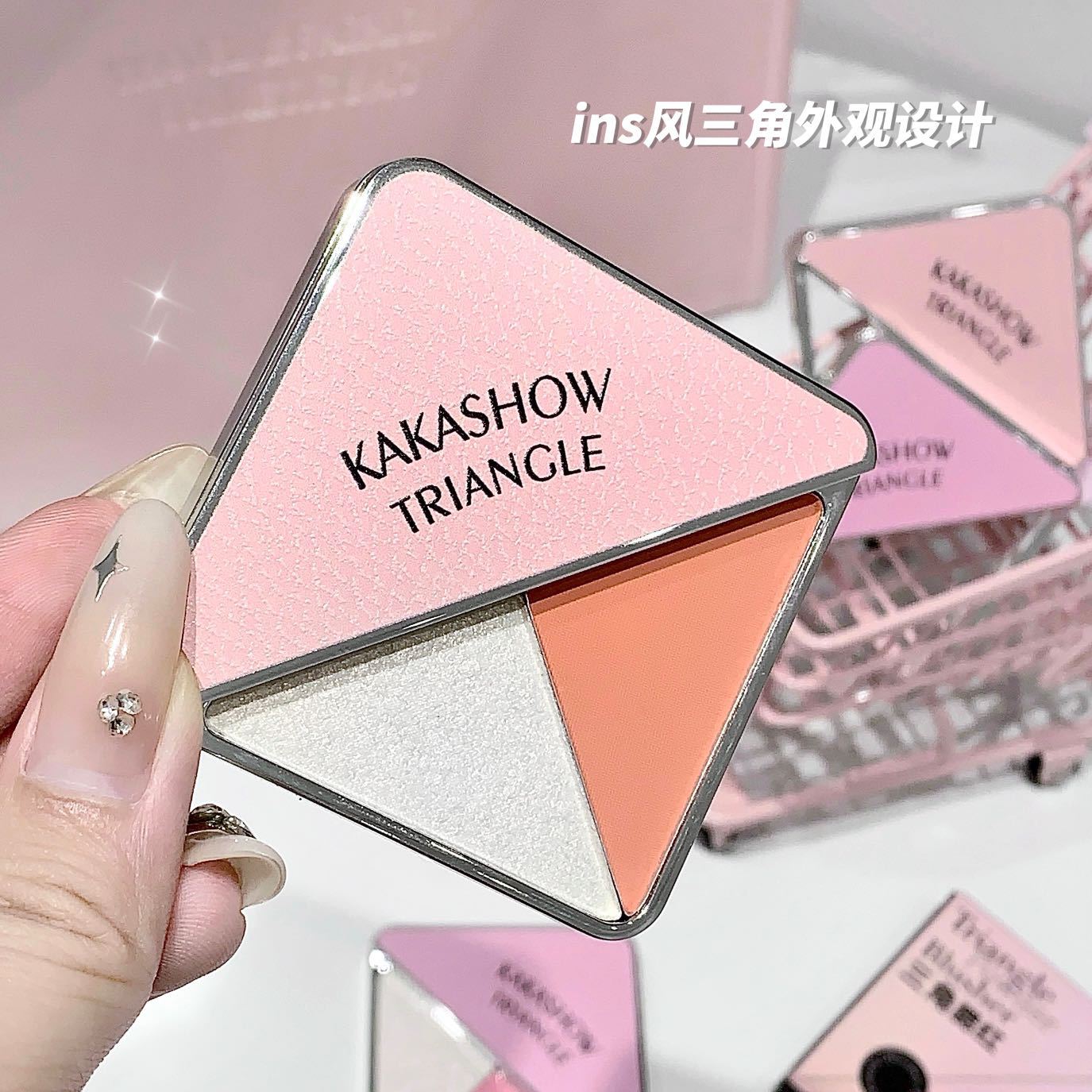 kakashow's rotating triangle two-color blush is a natural, smooth and color-enhancing matte Korean-style energetic blush with a swelling color undefined
