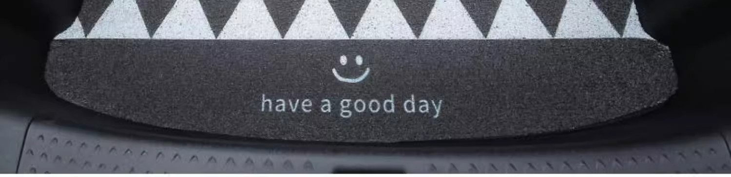 Cross-Border Checkerboard Car Floor Mats, Cute Wire Loops, Universal Carpets, Anti-Dirty Mats, Cartoon Car Mats, Main Driver Mats