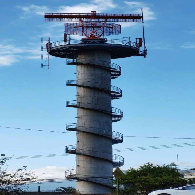 Фарфоровый материал, покрытый глазурью Gu, более водостойкий и маслостойкий. Хорошая коррозионная стойкость.