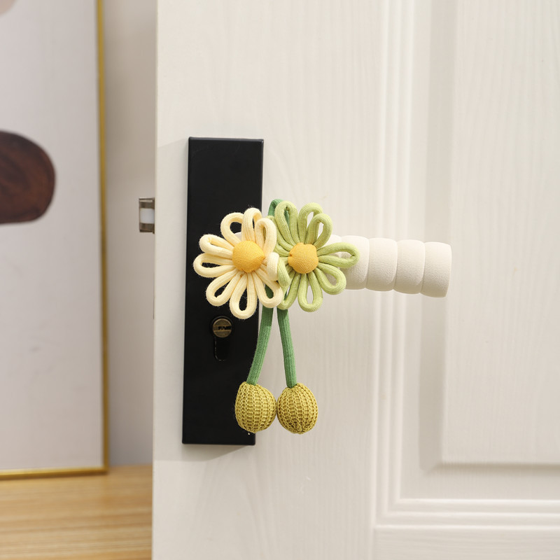 Double color flower [meter green white rod] right hand open the door