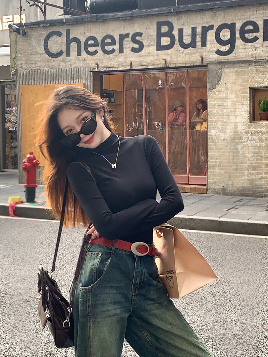 블랙~하프 터틀넥