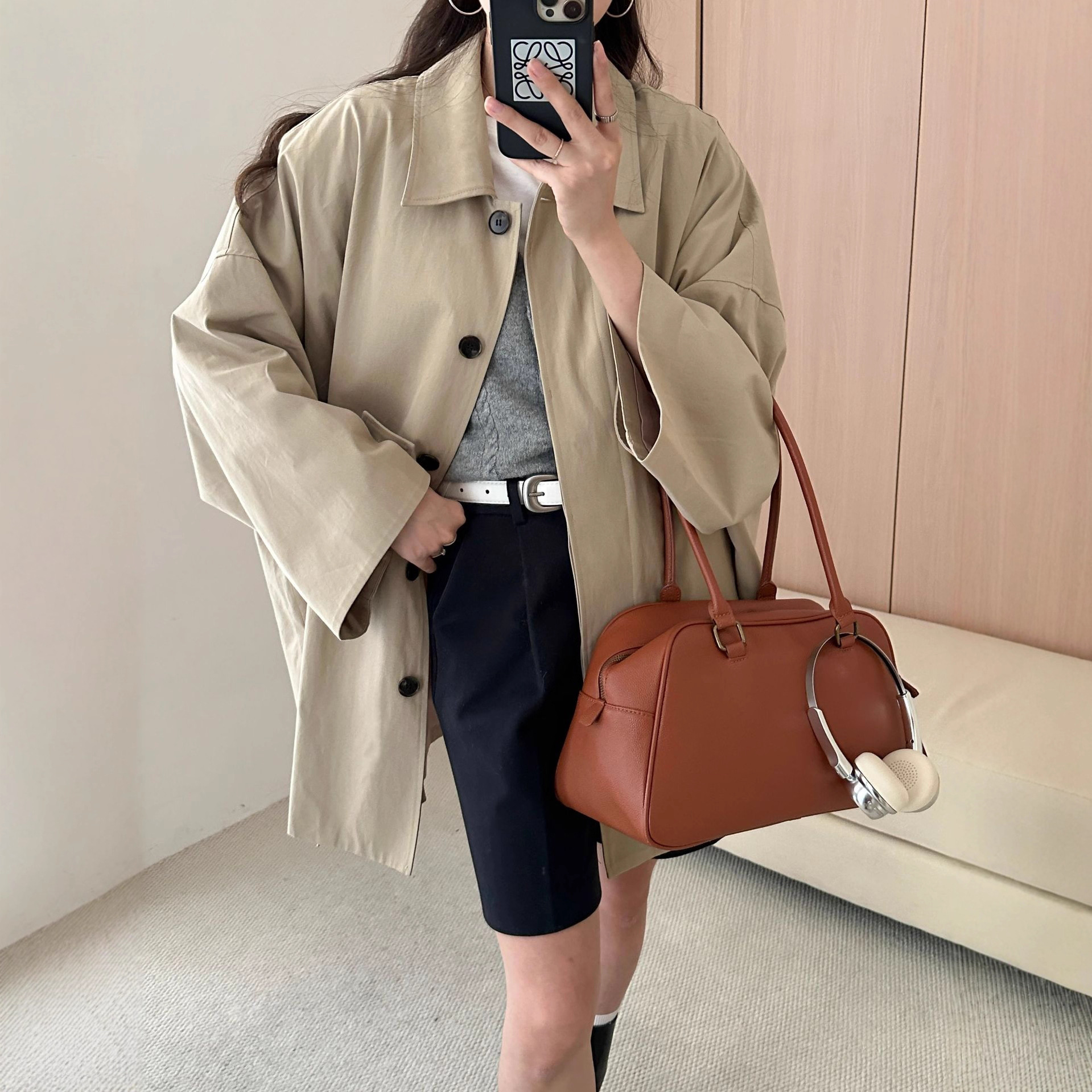 2025 New Autum Korean Style Versatile Design Single-Breasted Lapel Short Windbreaker Women's Jacket