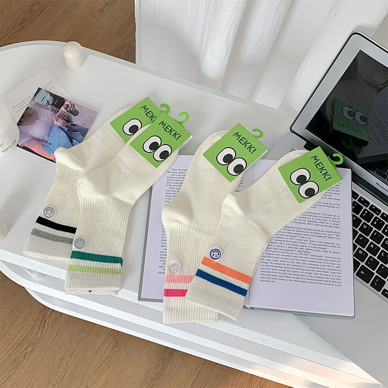 35g Weight Socks Classification Socks Lingerie Type Cotton Fabric Type A Pair Quantity Casual, Outdoor Occasion Contrast Collar Pattern All Seasons Season Women's Gender Sports Style Women's Sports Contrast Collar Cotton Crew Socks A Pair 10