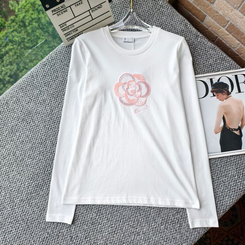 High-quality Xiaoxiang early autumn new letter and floral sequin simple fashion casual versatile long-sleeve top T-shirt High-quality Xiaoxiang early autumn new letter and floral sequin simple fashion casual versatile long-sleeve top T-shirt
