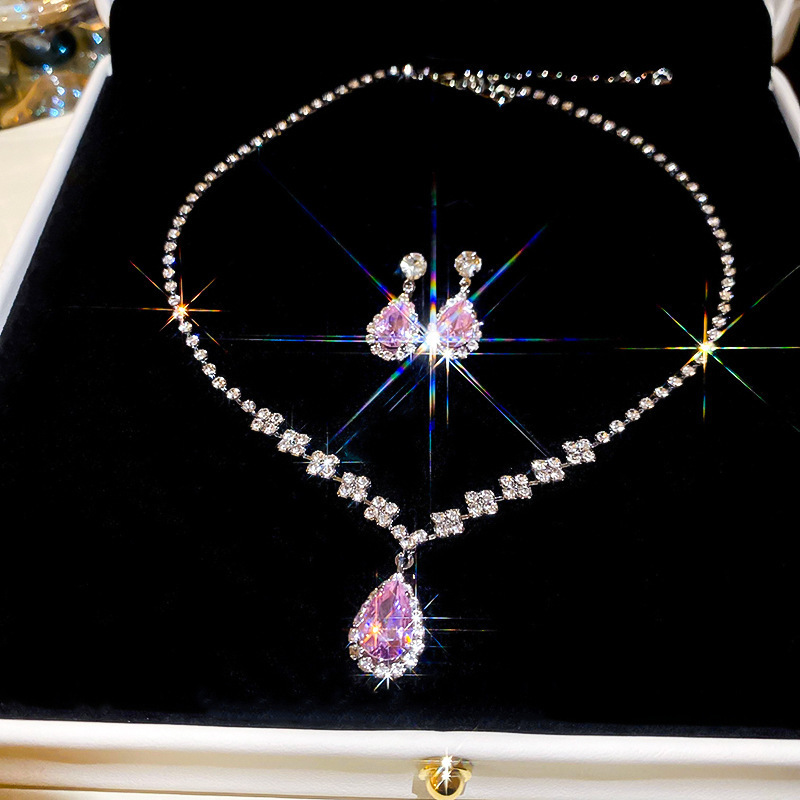 Medieval vintage diamantes goteo pendientes collar ligero lujo nicho cerradura estilo palacio conjunto de joyas exquisitas