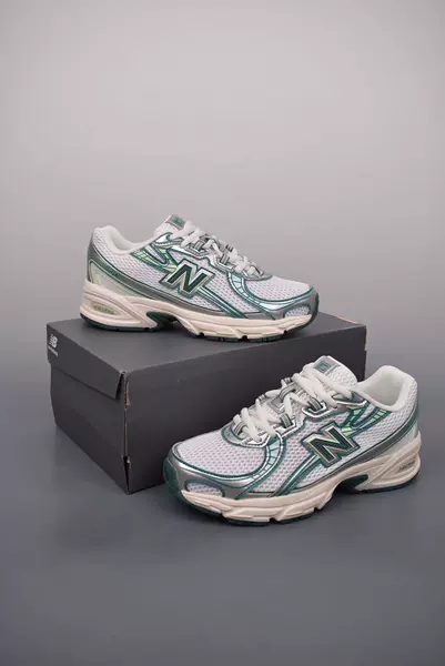 NB740 milk tea color