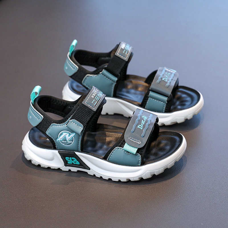 Zapatos de playa de moda para niños versátiles 2026 verano nuevos niños huecos sandalias de dedos abiertos zapatos deportivos suaves zapatos casuales image 3