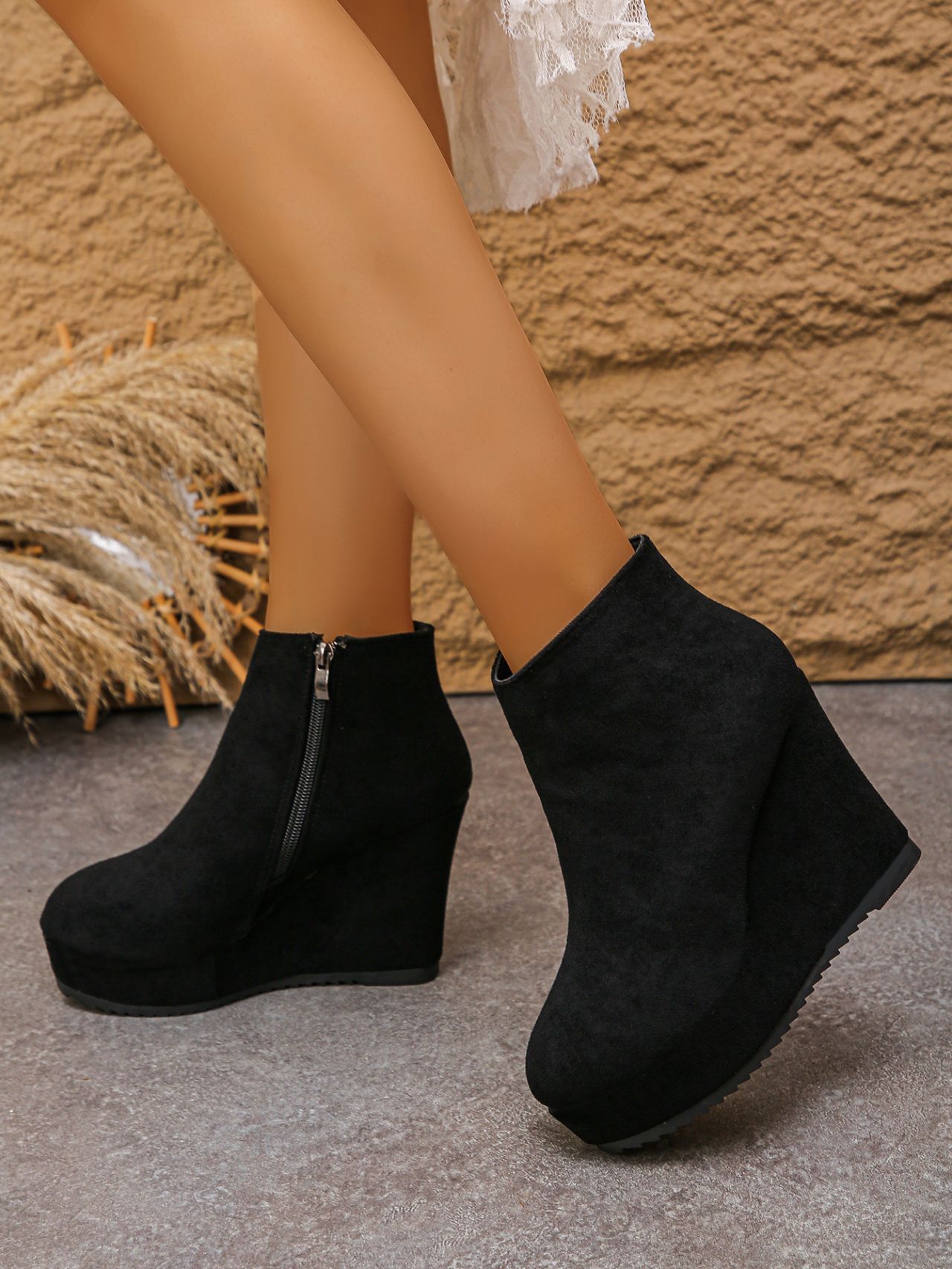 Women's Suede Wedge Ankle Boots Platform Cowboy Style Winter_voghion.com