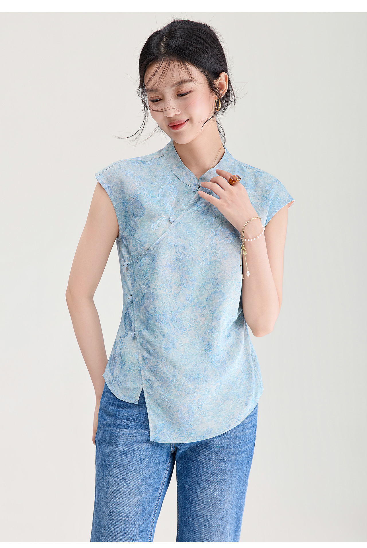 Áo vest không tay nữ kiểu Trung Quốc mới, chất lụa Jacquard nhuộm chìm, tà áo chéo, mặc mùa hè — màu xanh nhạt chi tiết 18