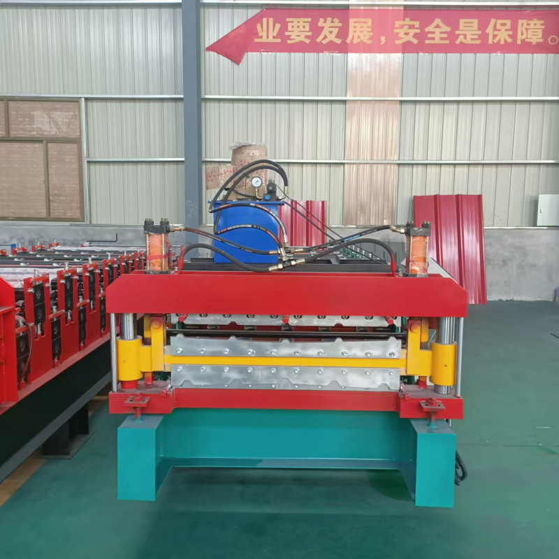 全自动彩钢瓦压瓦机840900压彩钢瓦机器数控切断