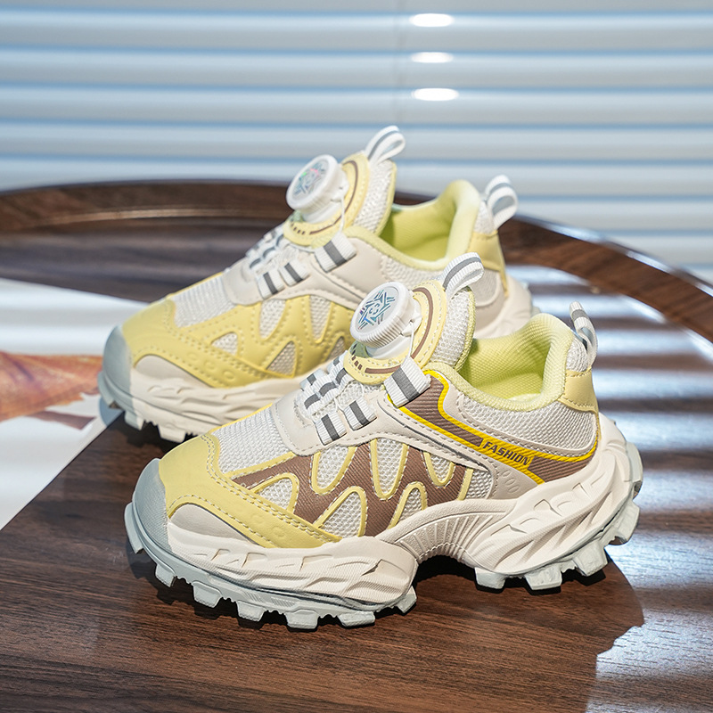Zapatos deportivos para niños, zapatos casuales de botón giratorio de malla para niñas, otoño 2025 nuevos zapatos de corrida para niños