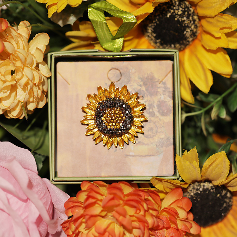 Van Gogh sunflower brooch, high-end full diamond retro sunflower pin, artistic accessories gift_voghion.com