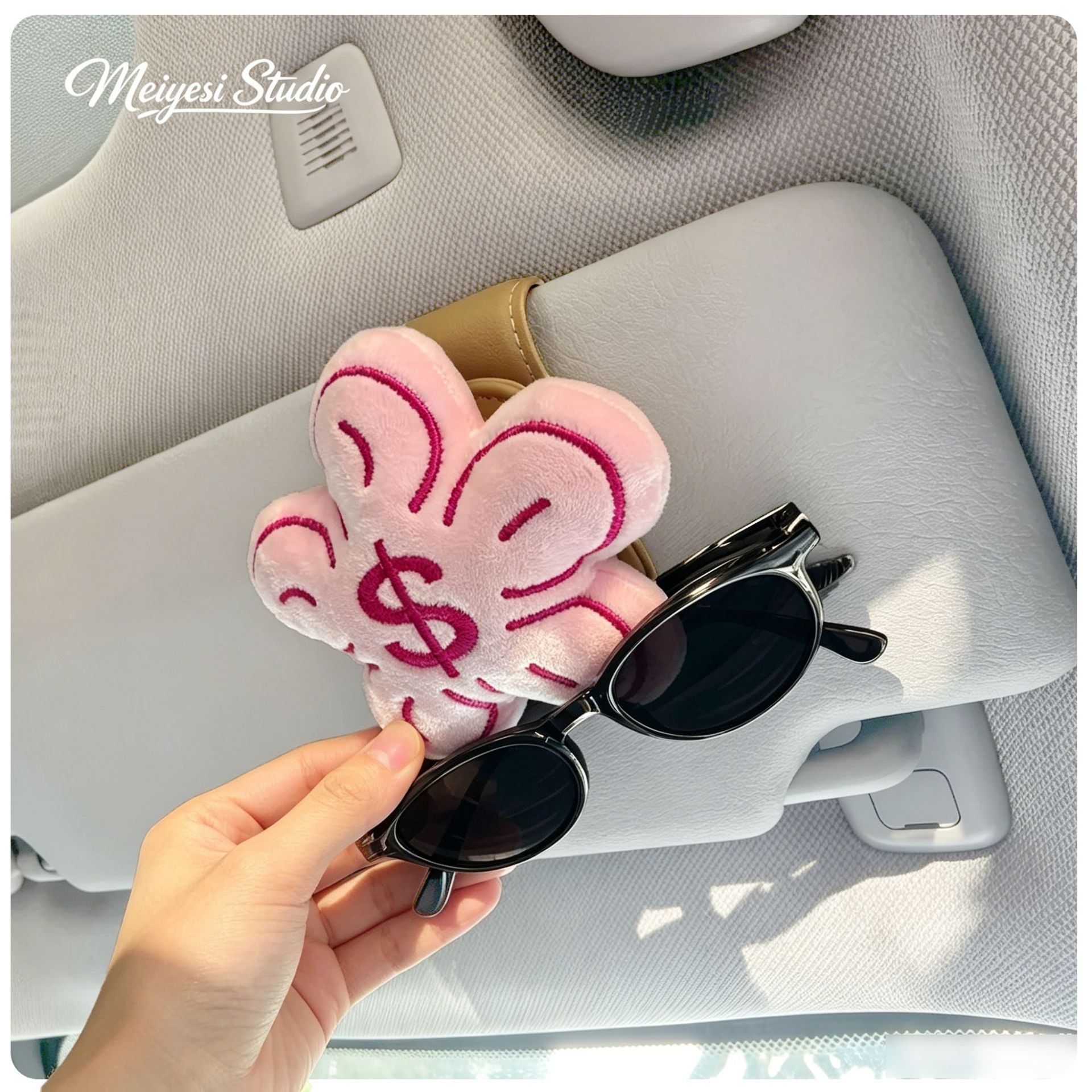 Car Sun Visor Clip for Glasses, Pink Cute Multifunctional Organizer for Girls, Can Hold Glasses and Receipts