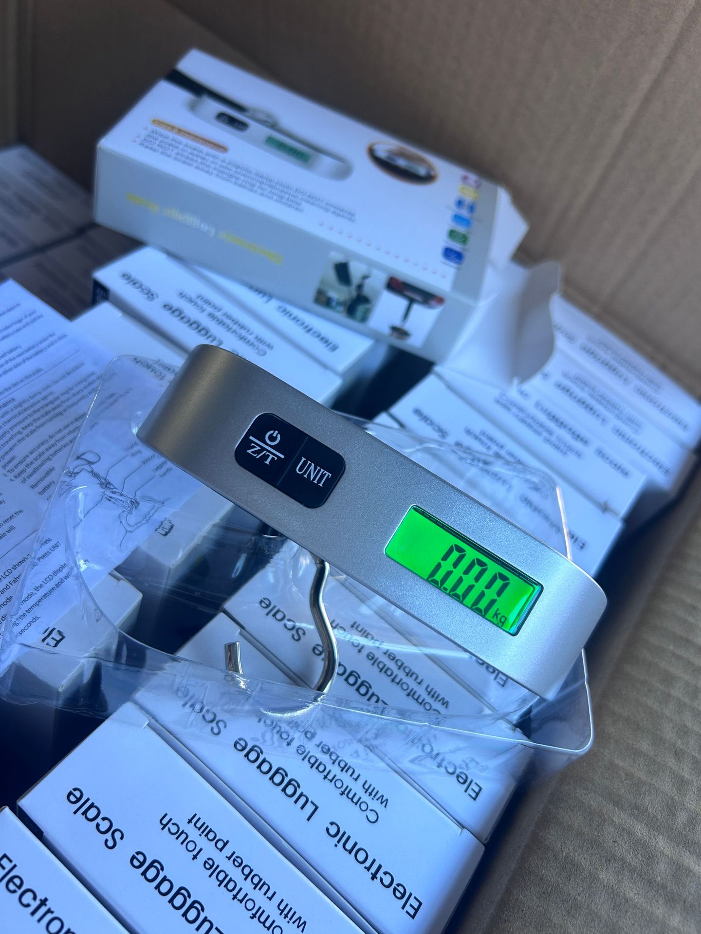 Grenzüberschreitender Bestseller tragbare Haushalt-Handwaage Mini-Elektronik-Waage im Großhandel hochpräzise Kofferwaage 50kg Hängewaage