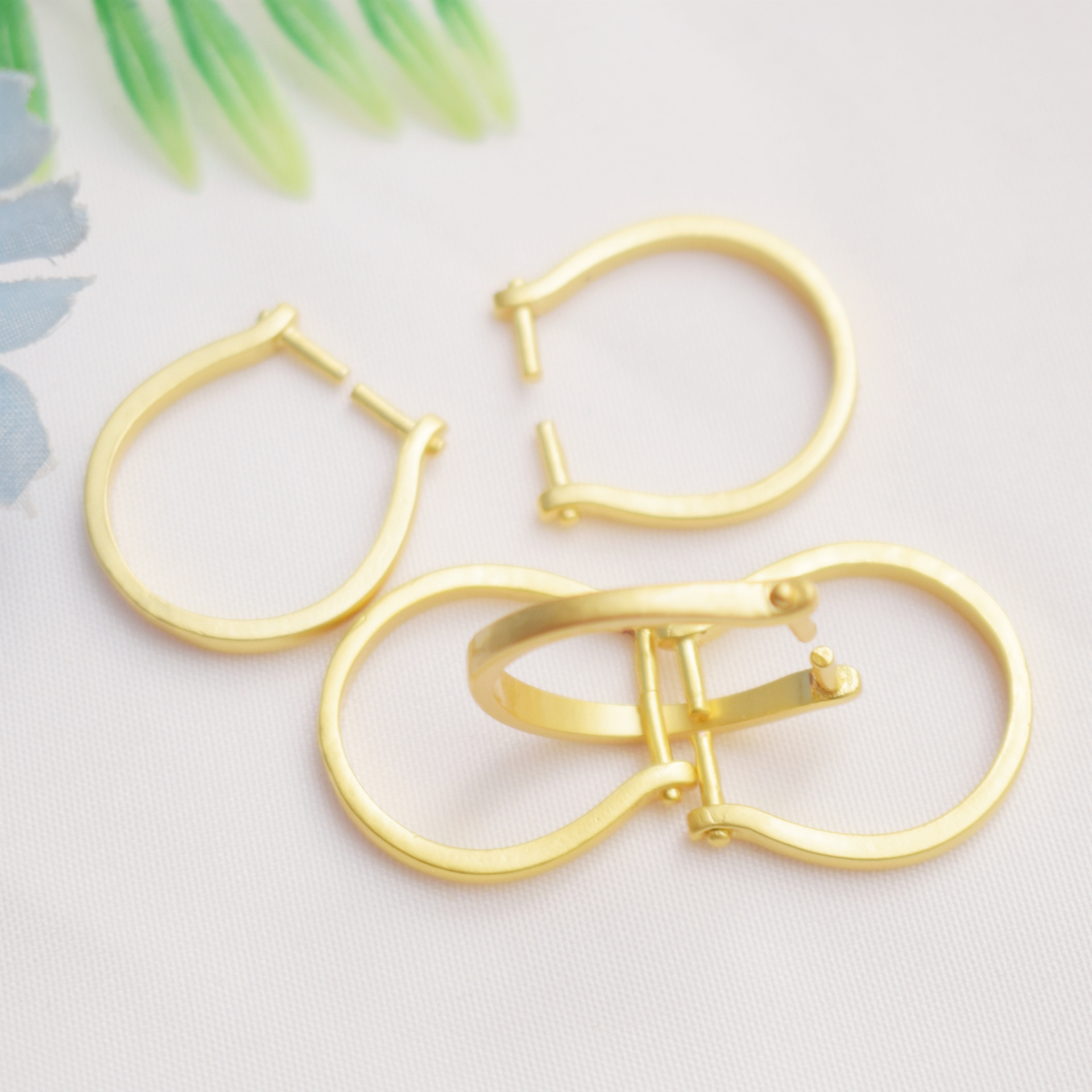 25g Weight Rack Plated, Plated Gold Plating Process Ring Setting-Accessories Jewelry Making Type 17.3mm Jewelry Making Size 14K Gold Plated, White Gold Plated Plating Material DIY Jewelry Accessories Classification 10 PCS/Package Quantity Copper Material Leaf, Heart Shape Pattern Tassel, Plating, Flakes Design Elegant, Simple Style Style 10 PCS/Package 17.3mm Copper 14K Gold Plated White Gold Plated Leaf Heart Shape Ring Setting-Accessories 5