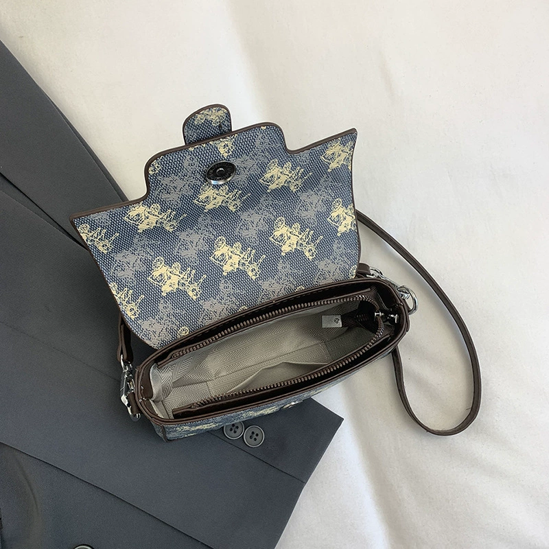 Retro shoulder bag, handheld one-shoulder bag, chain bag