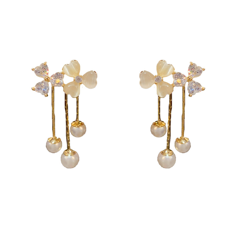 Korean sophisticated fashionable cute universal fresh earrings with…