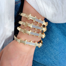 �S��ֱ�� �¿��~僽���ɫ���CŮ�r�г����ٴ�͹Ŏ׺��Ʒ