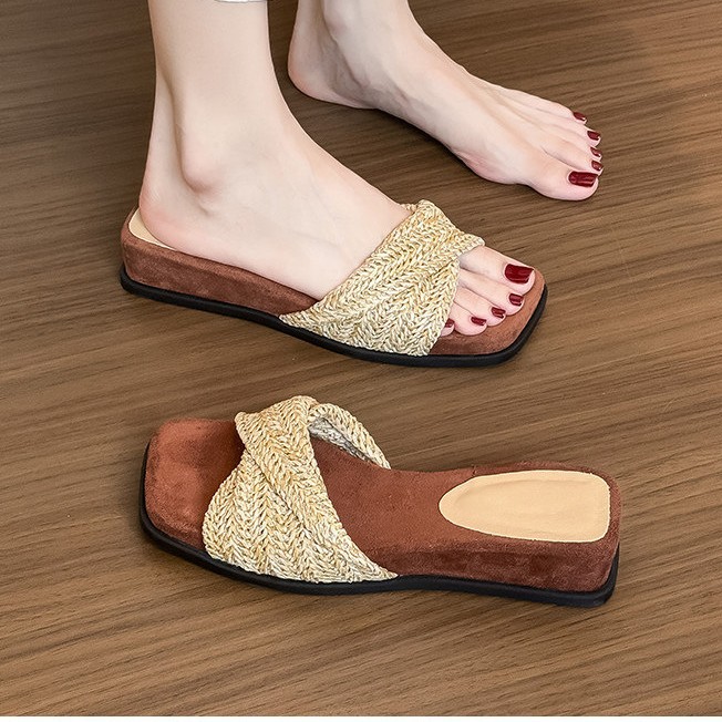 Fragrancia francesa retrógrada tejida zapatillas de fondo grueso para mujeres de verano 2026 temporada con falda de altura zapatillas frías image 3
