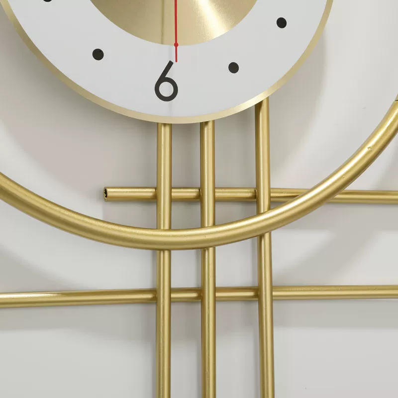 Creative fashionable wall quartz watch, light luxury style, simple and elegant design