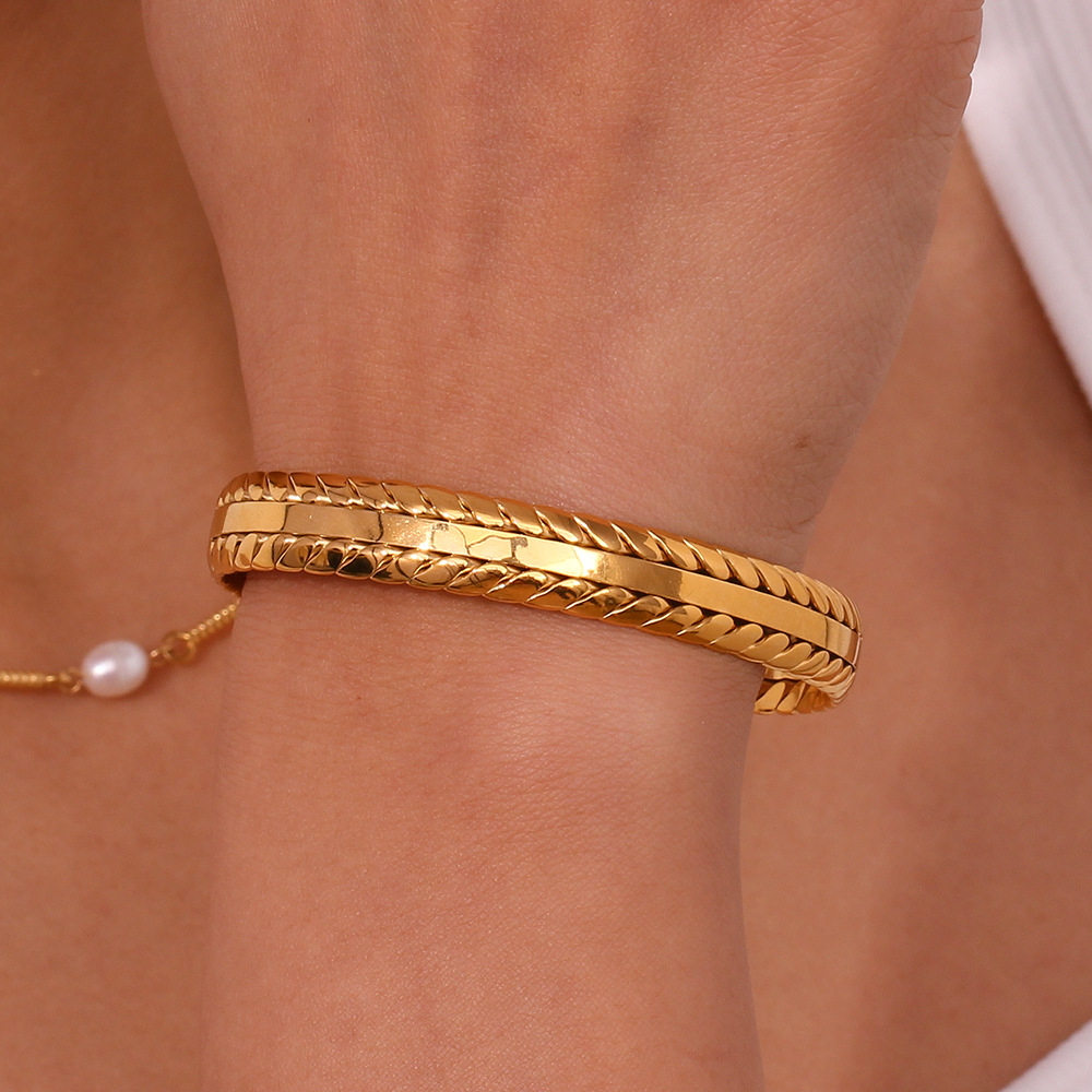 Acier Inoxydable Plaqué Or 18K Style Simple Bloc De Couleur Bracelet display picture 10